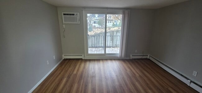 Building Photo - 25 Hamilton Ave