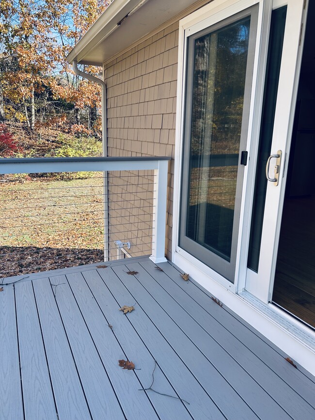 Building Photo - 4 Levesque Dr