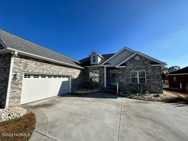 Foto principal - 1089 Edenton Dr NW