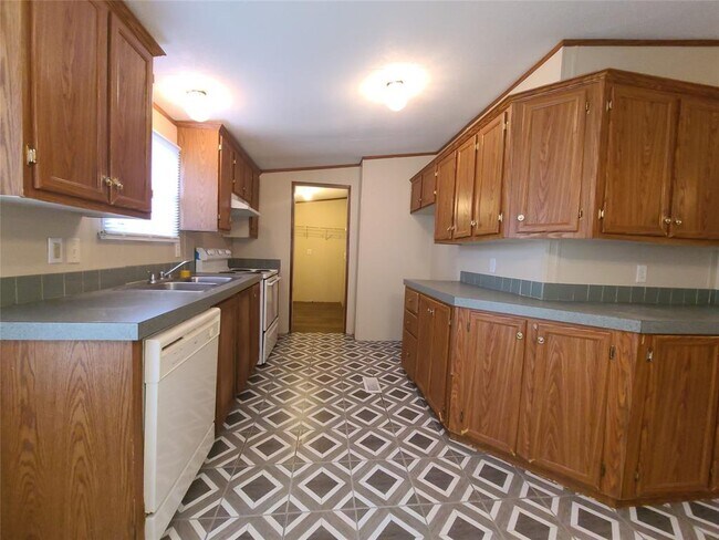 Foto del edificio - 9622 Oak Hill Dr