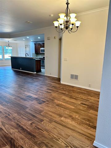 Foto del edificio - 8110 Toltec Ct