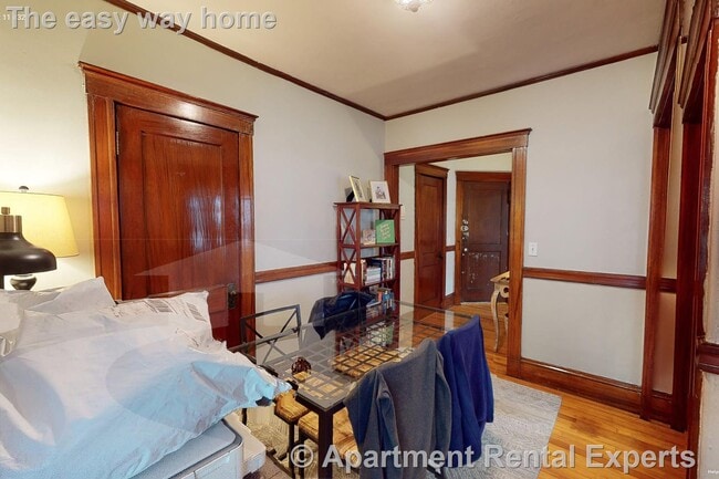 Photo - 11 Story St Apartment