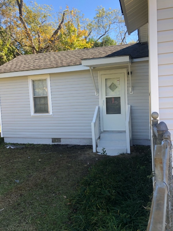 Foto del edificio - 319 Railroad St