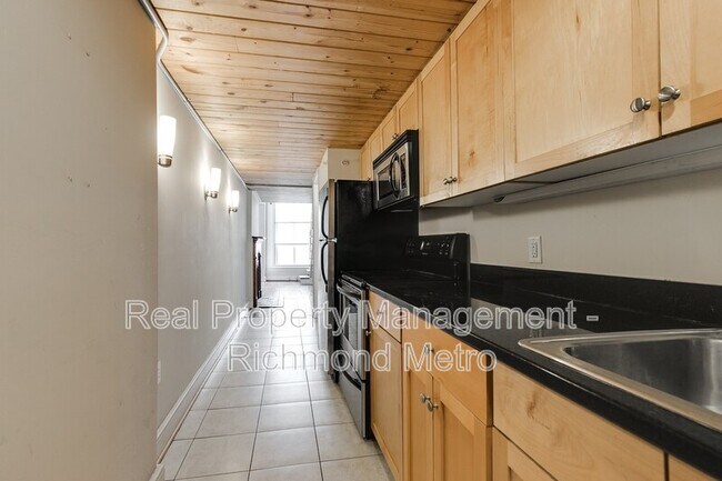 Foto del edificio - 1321 1/2 E. Main St.