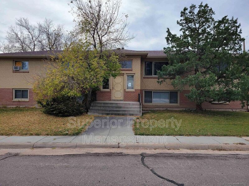 Foto principal - 3021 Kelley Dr