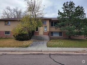 Building Photo - 3021 Kelley Dr