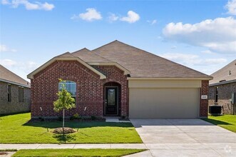 Building Photo - 4905 Woodloch Dr