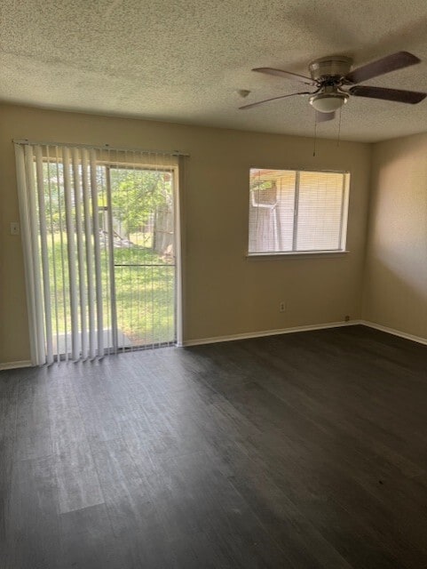 Building Photo - 7503 Tierra Verde Dr