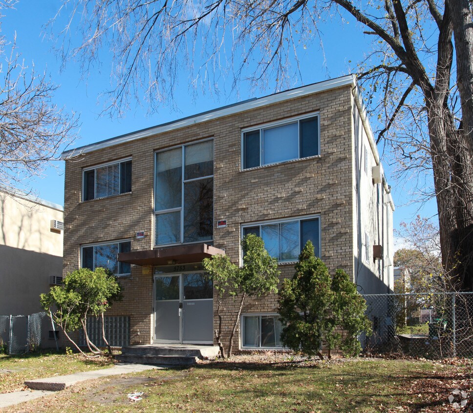 Foto principal - 5753 Sander Dr