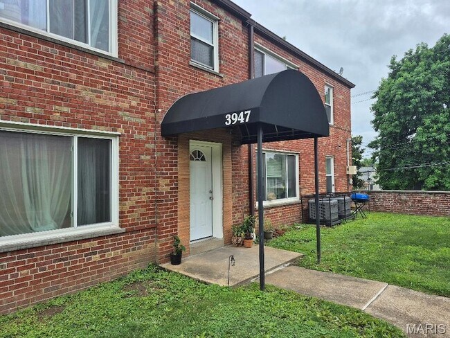 Foto del edificio - 3947 Jamieson Ave
