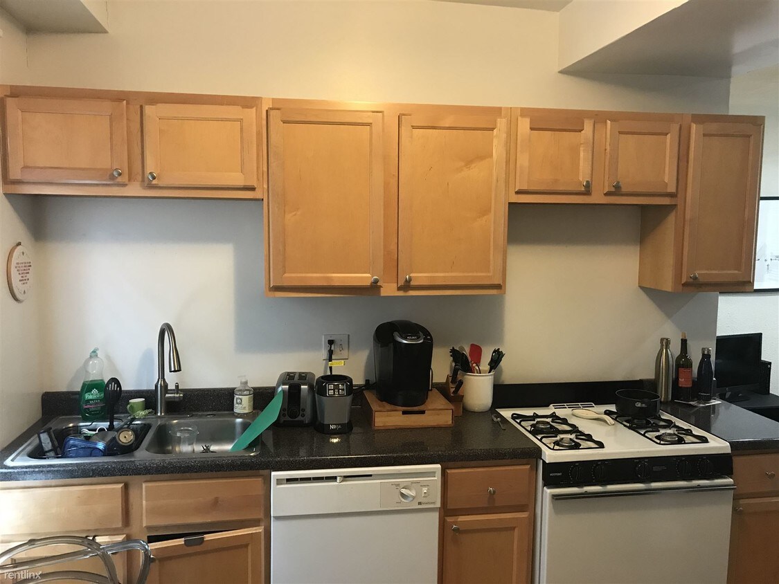 Foto del edificio - 1505 N Hoyne Ave