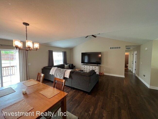 Building Photo - 4 br, 3 bath House - 103 Copper Court