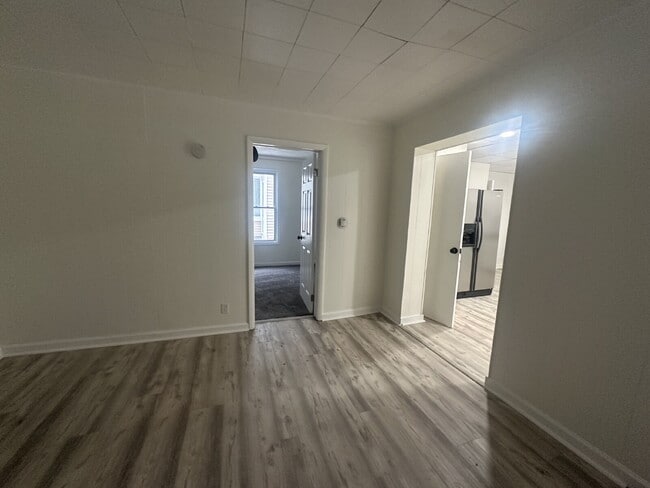 Building Photo - Beautiful 3 bedroom home located on Myrtle Hill Park!