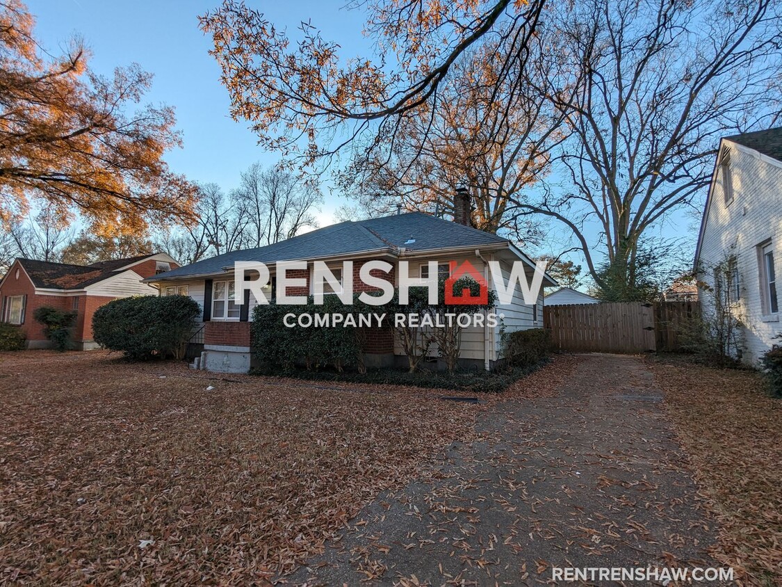 Primary Photo - Classic 3/2 Berclair Area Home Now Availab...
