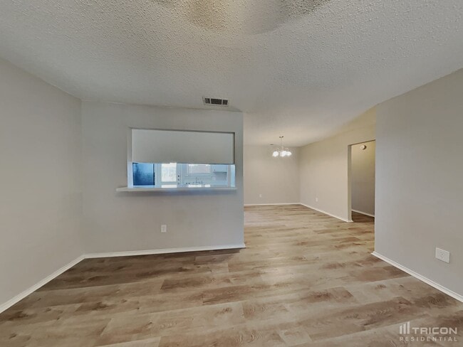 Building Photo - 4805 Sugar Tree Ct