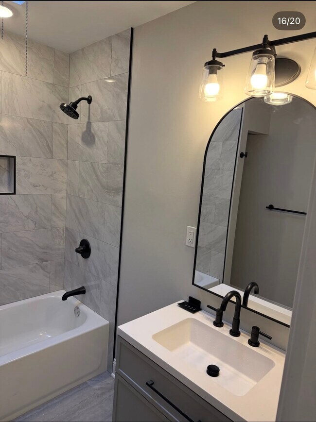 Foto del edificio - 5216 Florence Ave