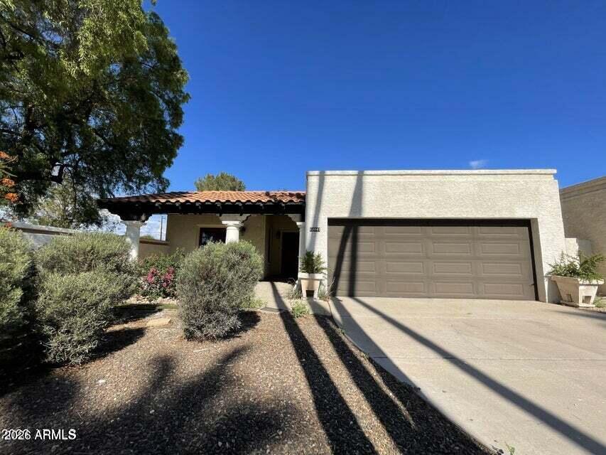 Building Photo - 12847 N 40th Way