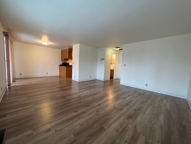Foto del edificio - 620-622 Scenic Dr