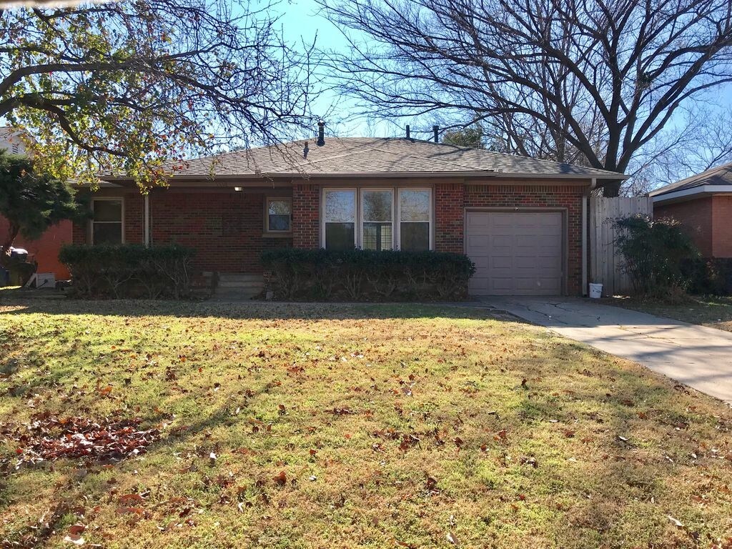 1710 Andover Ct, The Village, OK 73120 House Rental in The Village