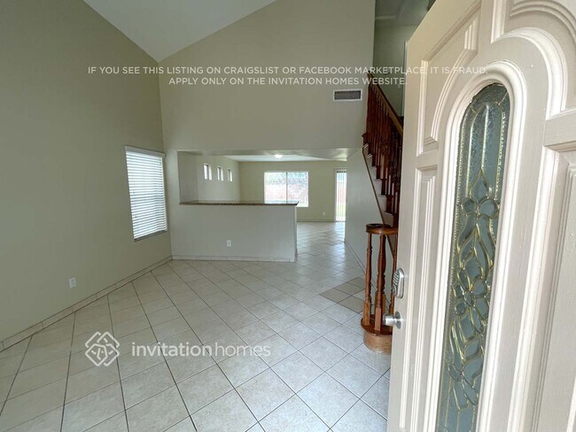 Foto del edificio - 3732 N 106th Ln