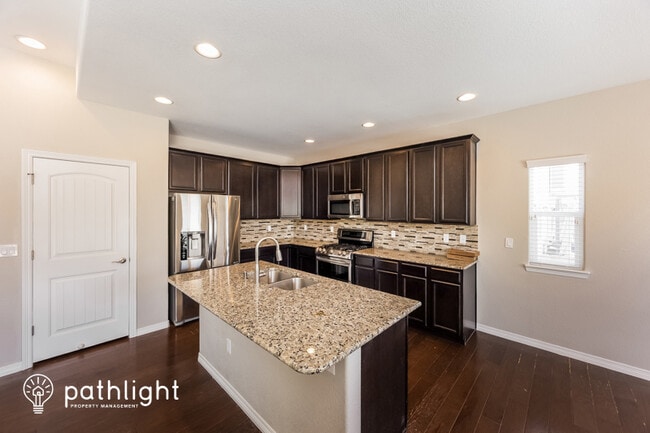 Foto del edificio - 13724 Park Meadows Drive