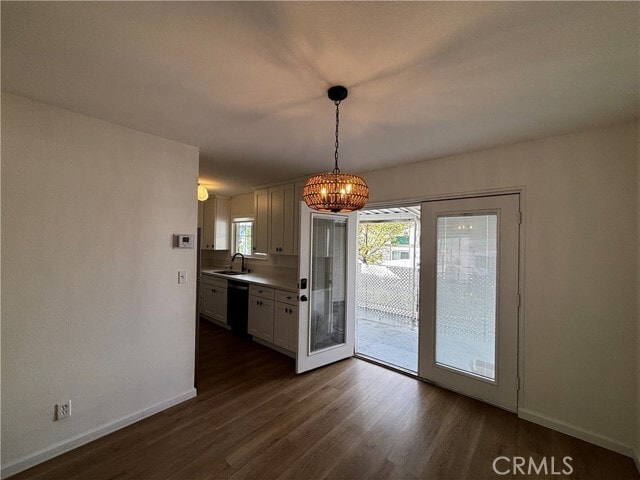 Building Photo - 4926 Argyle Dr