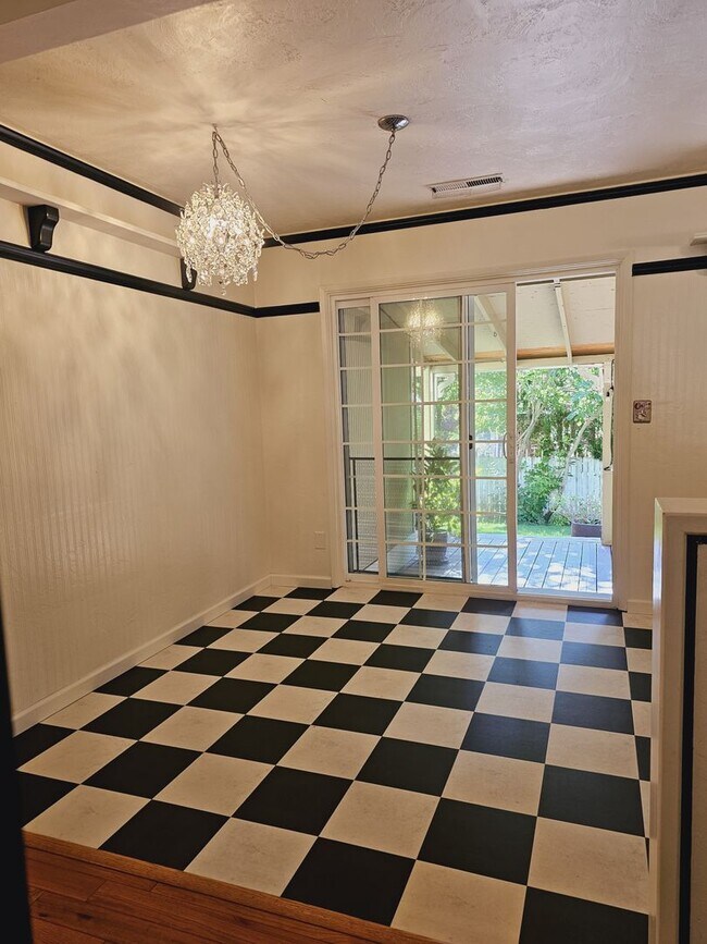 Foto del edificio - Charming 3 Bedroom Home Near Downtown Jacksonville