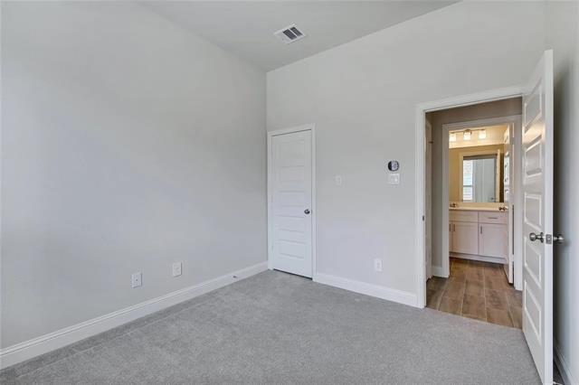 Foto del edificio - 5410 Depot Dr