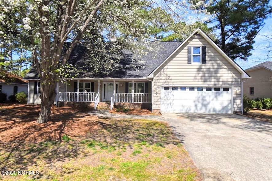 1123 Greenbriar Dr, Vass, NC 28394 House Rental in Vass, NC
