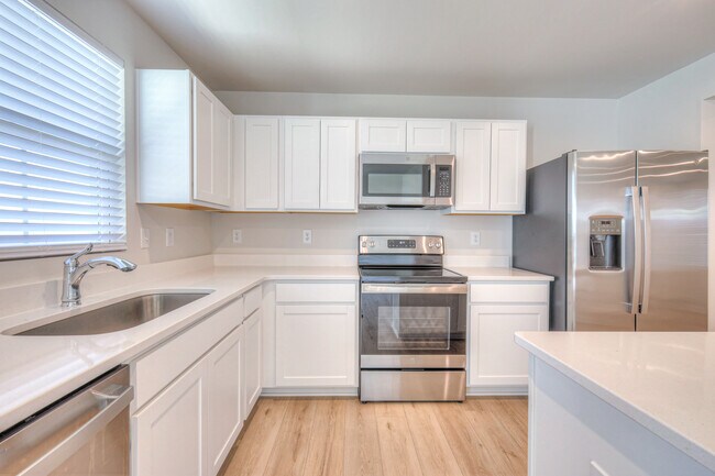 Foto del edificio - 2757 Thornton Grove Blvd