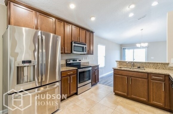 Foto del edificio - NOW AVAILABLE! 16275 Stanis Ct, Jacksonvil...