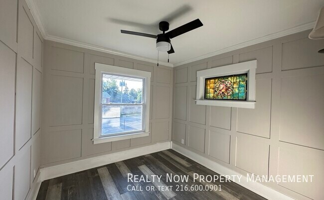 Foto del edificio - 2809 Noble Rd