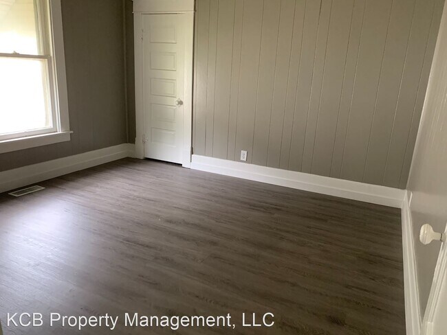 Foto del edificio - 2 br, 1 bath House - 1801 South Indiana Av...