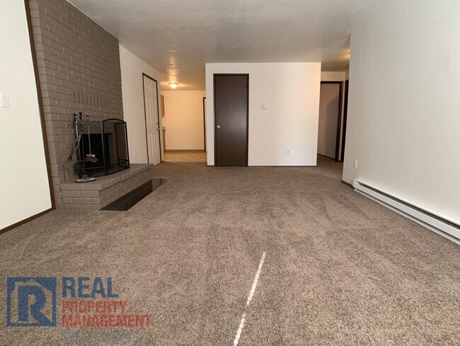 Foto del edificio - 924 NE 21st Ave