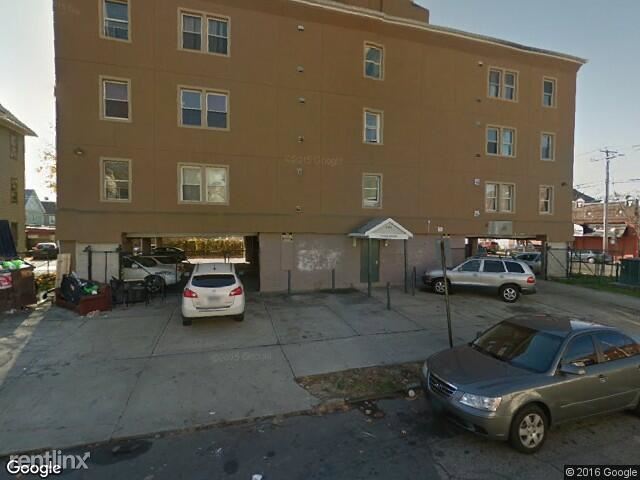 Primary Photo - 340 Putnam St