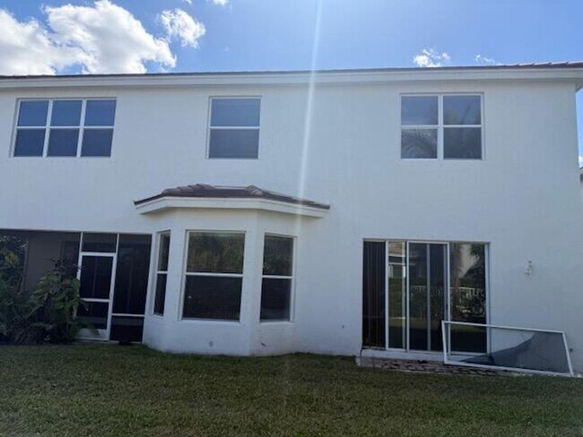 Foto del edificio - 9345 Madewood Ct