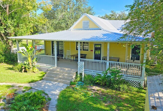 Building Photo - Beautifully restored historical house in A...