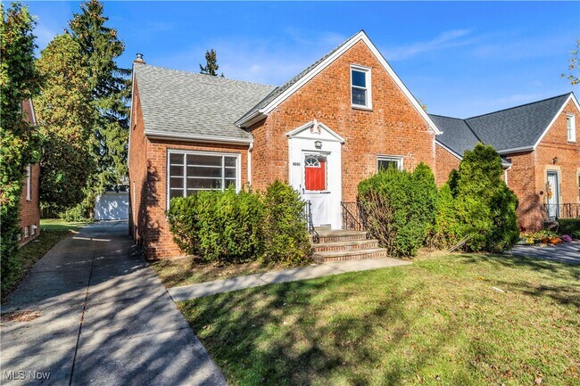 Foto del edificio - 4061 Verona Rd