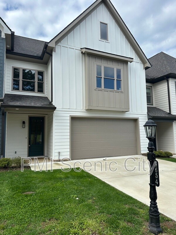 Foto del edificio - 9654 Dutton Ln
