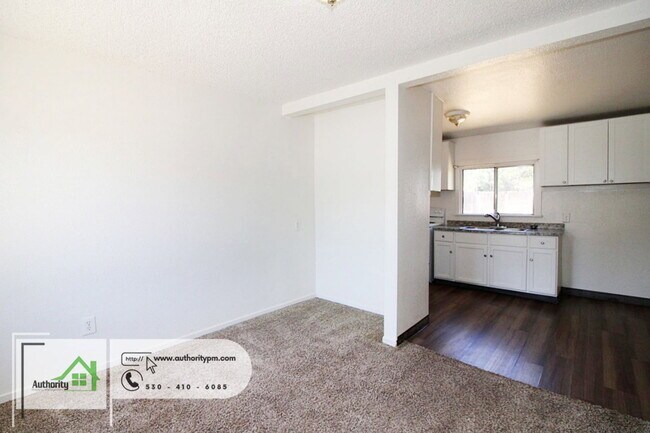 Foto del edificio - 5410 Happy Valley Rd