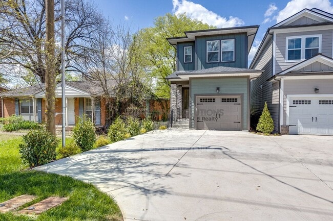Photo - 669 Westboro Dr House