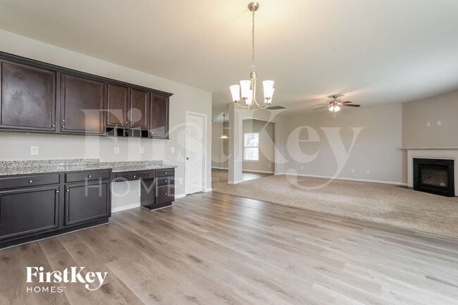 Foto del edificio - 3283 Grandview Club Rd