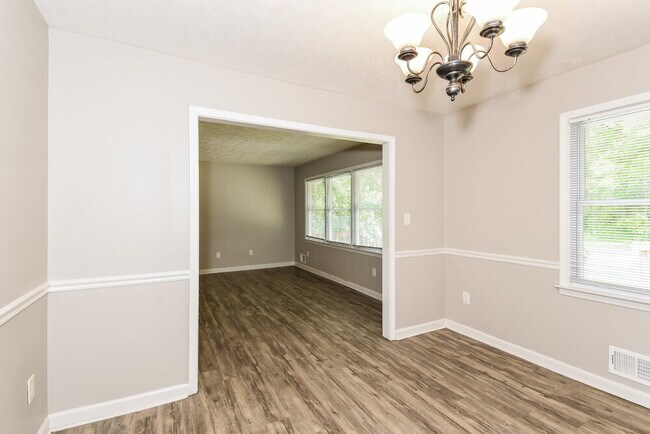 Building Photo - 4641 Flint Hill Rd SW