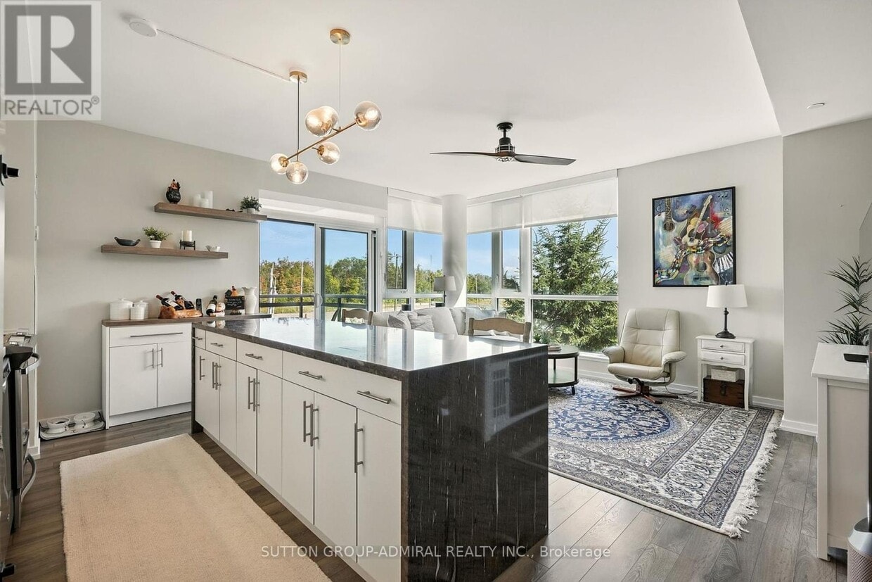 Photo principale - 241 Sea Ray Ave