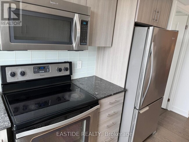 Photo du bâtiment - 1306 - 185 BONIS AVENUE