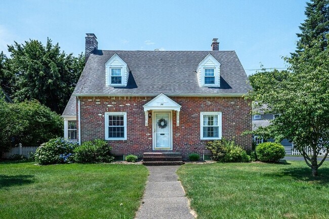 Foto del edificio - 56 Glenwood Cir
