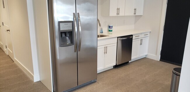 Foto del edificio - 50 Hichborn St