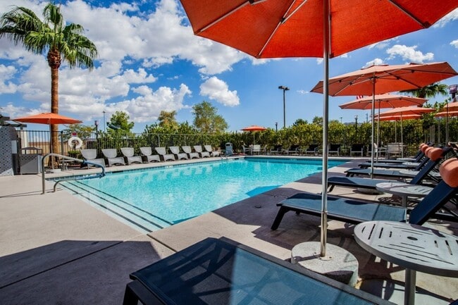 Building Photo - Colton Apartments