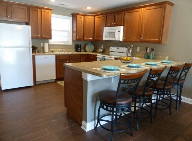Foto del edificio - 1616 Spring Valley Dr