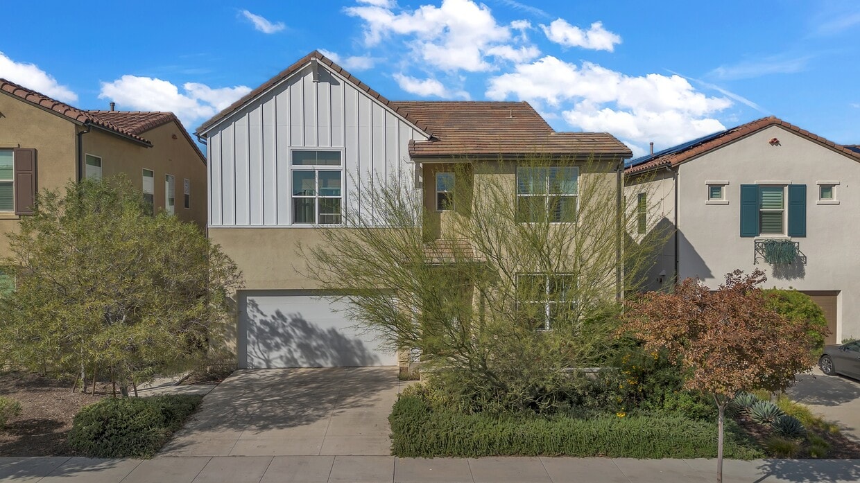 Primary Photo - 4114 Cameron Wy